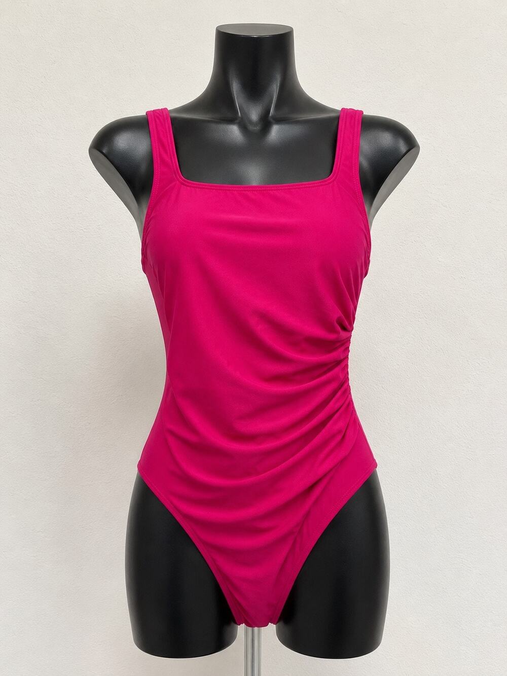 Miraclesuit Magenta One Piece Swimsuit Ruched Tummy Control Size 10 US